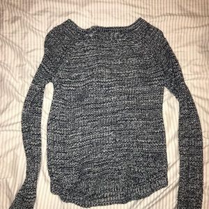Hollister sweater